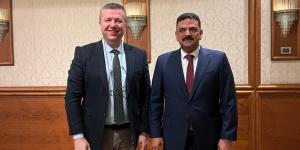 رئيس هيئة الثروة المعدنية والصناعات التعدينية يبحث مع مسؤولين وشركات تركية وأمريكية فرص جذب الاستثمارات