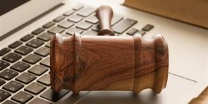 ما عقوبة نشر محتوى خادش للحياء على السوشيال ميديا؟