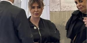 أول ظهور لزوجة هاني شاكر وابنه بعد وفاته (صور)
