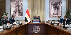 رئيس الوزراء يُتابع إجراءات دعم وتحفيز قطاع السياحة