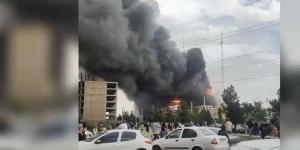 إيران.. سقوط قتلى وجرحى في حريق بمركز تجاري