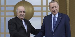 الرئيس الجزائرى يزور تركيا