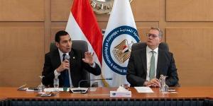 وزيرا الشباب والرياضة والبترول يعقدان مائدة مستديرة لتمكين الكوادرالشابة بقطاع الطاقة