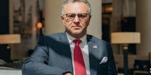 مسعد بولس: ندين الهجوم على مطار الخرطوم ومواقع مدنية أخرى