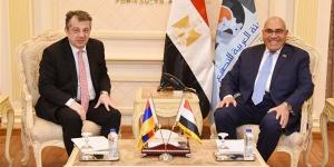 رئيس الهيئة العربية للتصنيع يبحث مع سفير أرمينيا بالقاهرة فتح آفاق جديدة من التعاون