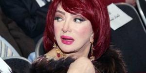 نبيلة عبيد تكشف موقفًا مؤثرًا مع زوجة هاني شاكر أثناء مرضه
