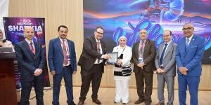 تكريم الفرق الطبية في ختام مؤتمر «Nephro Sharkia 2026» بالشرقية