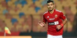 محمد شريف يقترب من وداع الأهلي