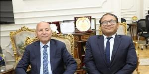 محافظ القاهرة يستقبل سفير نيبال لبحث تعزيز التعاون في المجالات الاقتصادية والسياحية