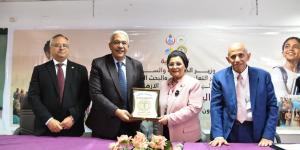 إطلاق اليوم السكاني الجامعي الأول بجامعة الأزهر وتوقيع مذكرة تنفيذ الاستراتيجية الوطنية للسكان والتنمية