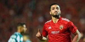 شوبير: الأهلي يرغب في عودة محمد عبد المنعم من نيس.. ولا عرض رسمي حتى الآن