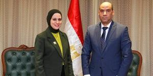 وزير العمل ونائبة وزير الخارجية يبحثان التعاون لفتح أسواق عمل جديدة أمام الكوادر المصرية بالخارج