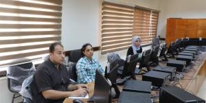 تنظيم دورات لتأهيل القيادات الإدارية وتطوير مهارات البرمجة بالبحر الأحمر