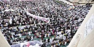 ترددات قنوات تكبيرات عيد الأضحى 2026 لمتابعة الأجواء الإيمانية من المنزل (دليل شامل)