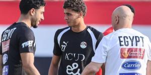 قبل مواجهة روسيا.. انضمام عمر مرموش وحمزة عبد الكريم لمعسكر منتخب مصر