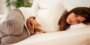 ما حكم ترك المرأة طواف الوداع لعذر الحيض؟.. دار الإفتاء تجيب