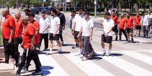 حسام حسن يلجأ للمشي لعلاج أزمة فارق التوقيت في معسكر منتخب مصر