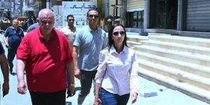 الانضباط يعود لـ "حوش عيسى".. محافظ البحيرة تقود حملة لإزالة الإشغالات