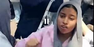 بالمزمار والرقص.. طلاب الشهادة الإعدادية ببورسعيد يحتفلون بانتهاء الامتحانات (فيديو)