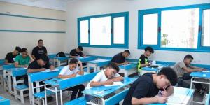 ختام ماراثون الإعدادية بالقاهرة.. الطلاب يؤدون امتحان العلوم اليوم