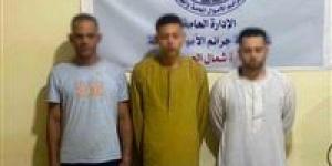 بمكالمة هاتف.. ضبط 3 أشخاص للنصب على المواطنين بانتحال صفة موظفي البنوك