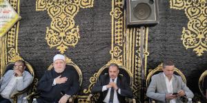 محافظ الشرقية يؤدي صلاة الجنازة ويقدّم واجب العزاء في وفاة الدكتور نور هاشم عضو مجلس الشيوخ السابق