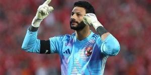 محمد الشناوي يتصدى لركلة جزاء ويحرم برشلونة من الهدف الثالث أمام الأهلي