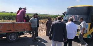 محافظ الدقهلية يوجه فورًا بتوفير سيارة ميني باص لنقل عمال بطريق بطرة/طلخا