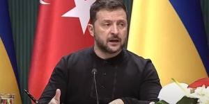 زيلينسكي يعلن عودة 103 عسكريين أوكرانيين في عملية تبادل أسرى مع روسيا