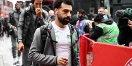 الحافلة تؤكد غياب محمد صلاح عن ليفربول ضد ساوثهامبتون فى الكأس.. فيديو