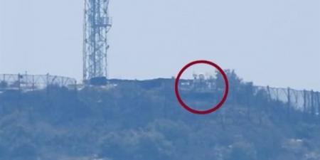 لحظة
      استهداف
      حزب
      الله
      لمستوطنتي
      جورن
      وإيلون
      الإسرائيليتين
      وموقع
      الرمتا
      العسكري
      (فيديو)