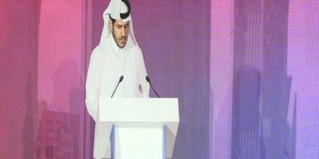 وزير
      قطري:
      مؤتمر
      "أسواق
      المال
      العربية"
      سيحدث
      فارقاً
      بعمل
      البورصات
      الإقليمية