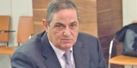 بلاغ يتهم "الخشن " بمديونيته ب40مليار جنيه لبنوك مصرية