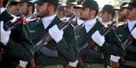 قبضة حديدية.. الحرس الثوري يهمش بزشكيان ويفرض طوقاً أمنياً حول مجتبى خامنئي