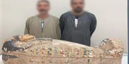 لصوص التاريخ.. ضبط تابوت أثري كامل قبل بيعه في سوهاج