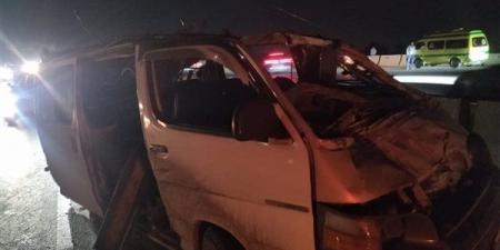 وفاة شخصين وإصابة 8 إثر انقلاب ميكروباص