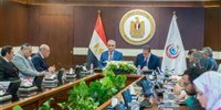 وزيرا الصحة والإنتاج الحربي يبحثان سبل التعاون المشترك لسرعة انجاز المشروعات القومية الصحية