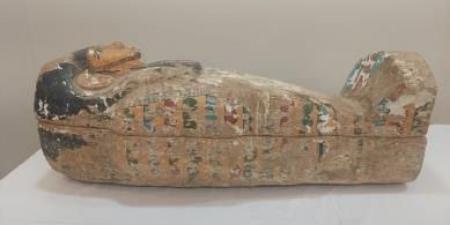 بالصور.. ضبط تابوت آثري بحوز شخصين فى سوهاج