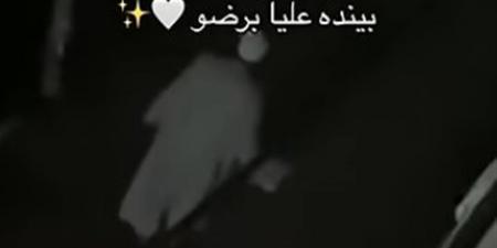محمد يا حبيبي الفجر.. شاب يوثق تذكير جده اليومي له بصلاة الفجر (فيديو)