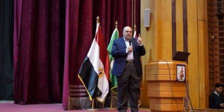 وكيل قصر العيني: نقدّم أنشطة تطبيقية لتعزيز الوعي البيئي لدى الطلاب