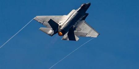 عاجل.. إدارة ترامب أبلغت الكونجرس بإسقاط مقاتلة أمريكية في إيران