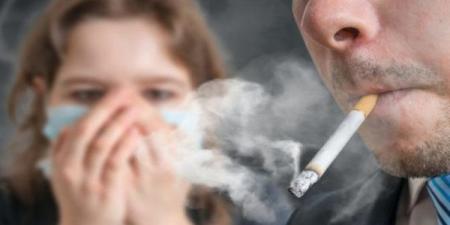 حكم اللهو أو التدخين أثناء تلاوة القرآن الكريم