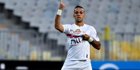 ناصر منسي يتوج بجائزة الأفضل بعد تألقه في رباعية الزمالك أمام المصري