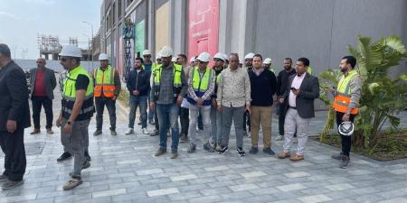 محافظ الدقهلية يتفقد التشطيبات النهائية والإنشاءات الجارية بمول المنصورة