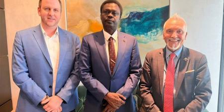 بقيادة حاكم دارفور: السودان يشارك في منتدى دافوس 2026