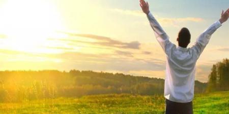 طرق فعالة لزيادة الدوبامين وتحسين المزاج بشكل طبيعي