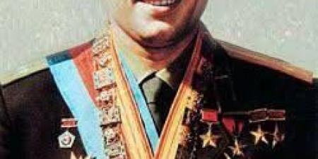 من الفضاء إلى قلب القاهرة|«محطات لا تنسي في ذاكرة التاريخ».. حين احتضنت مصر نسر الفضاء السوفيتي