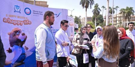 حملة توعوية لصحة الفم والأسنان في جامعة القاهرة