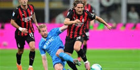 شاهد الآن البث المباشر لمباراة نابولي وميلان في الدوري الإيطالي