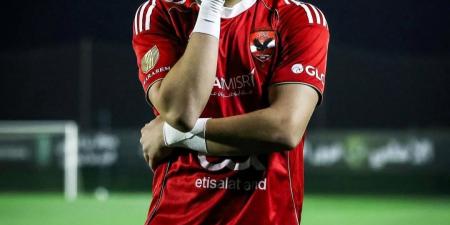 بلال عطية يتعرض لإصابة قوية في الركبة.. واللاعب يخضع للفحوصات الطبية في المستشفى